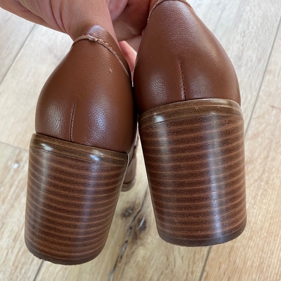 Calvin Klein Womens Roberte Pump Size 5 - Picture 2 of 7